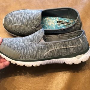 Casual slip on memory foam shoes